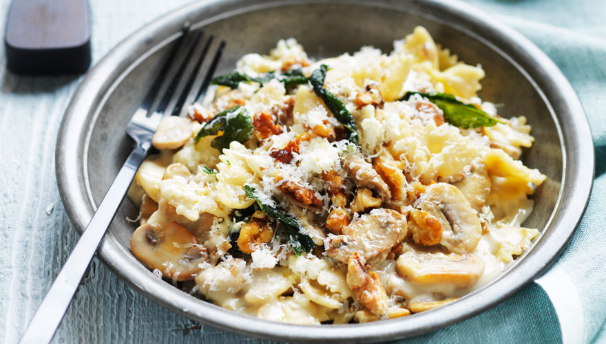 Healthy creamy mushroom pasta sauce - WYZA