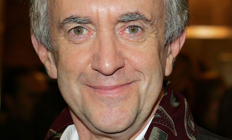 Why Jonathan Pryce Loves A Musical Wyza